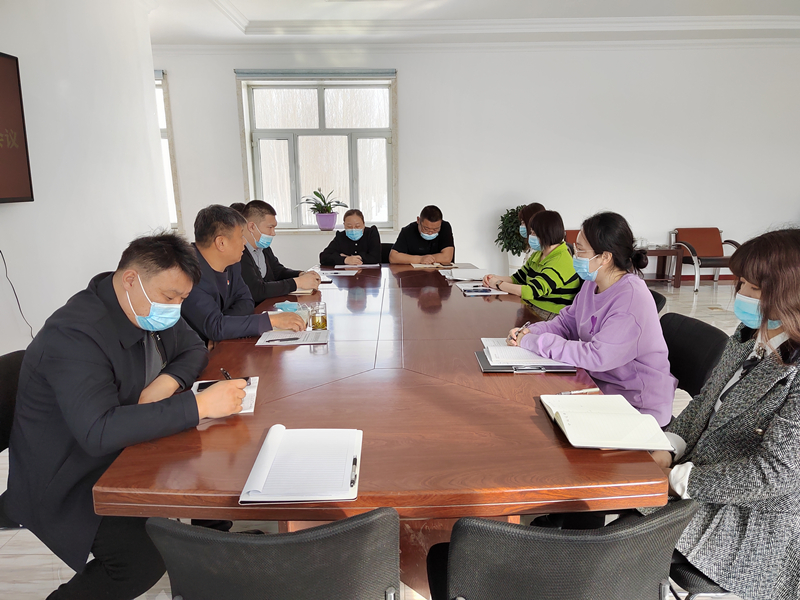 1647409205922692.jpg 防控会议3.jpg