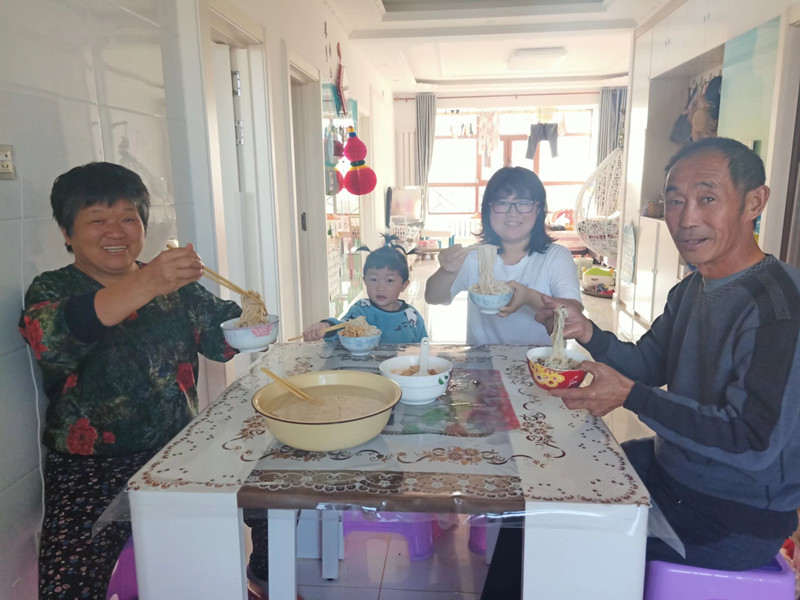 1664501981617291.jpg 国庆吃面.jpg