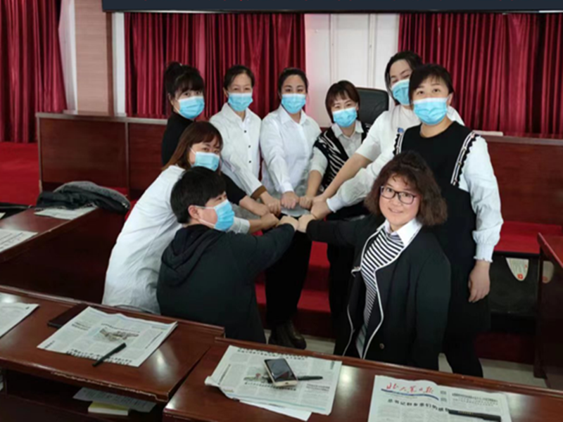 1683791728371996.png 女职工_副本.png