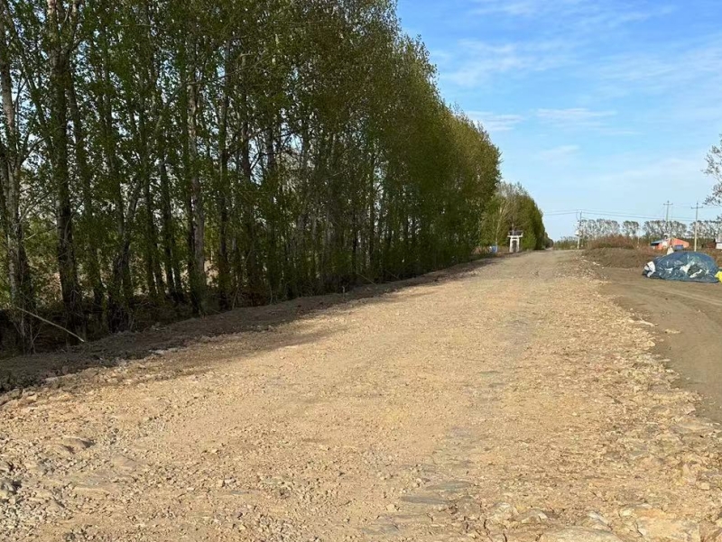田间道路.jpg