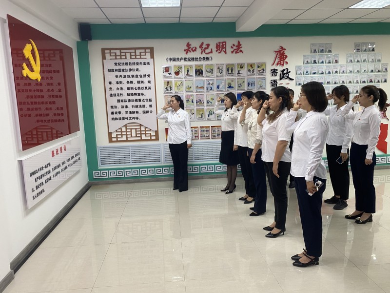 1721256645213946.jpg 走进廉政展厅(1).JPG